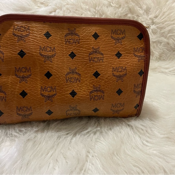 💐Authentic MCM clutch💐 - Picture 3 of 15
